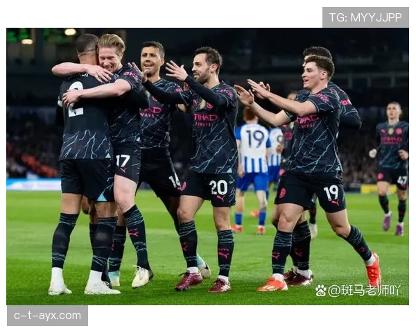 英超争冠格局初现:明星球员领衔热门阵容冲击冠军荣耀 英超争冠格局初现:明星球员领衔热门阵容冲击冠军荣耀