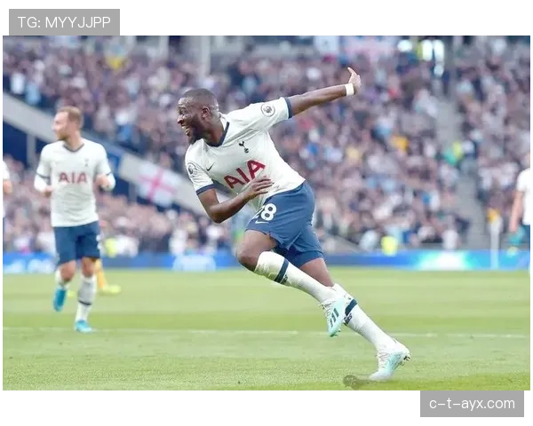 恩东贝莱热刺生涯遇挫，重返巅峰之路道阻且长