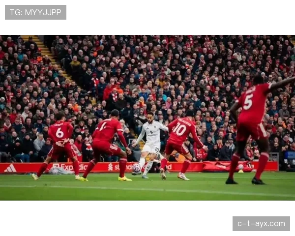 阿森纳的中场结构，是否存在攻守平衡问题？