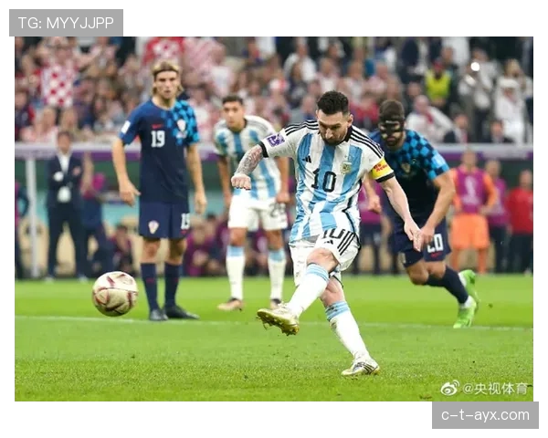 阿尔瓦雷斯 vs 梅西：角色与体系依赖如何体现？