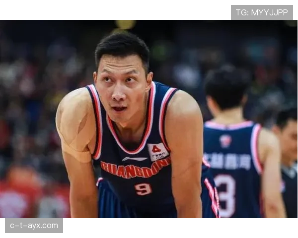 易建联家里那个冰箱容量，普通人连想都不敢想啊！